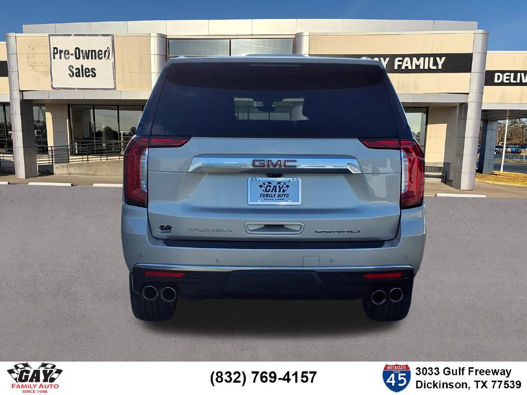 Used 2022 GMC Yukon XL Denali w/ Denali Premium Package AWD/4WD image 19