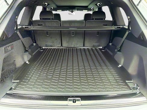 New 2026 Audi Q7 Premium Plus image 11