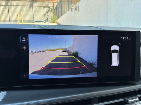 Used 2025 Hyundai Santa Fe SEL image 25