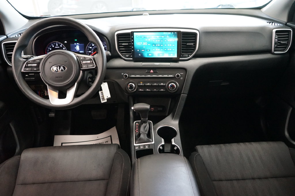 Used 2020 Kia Sportage LX AWD/4WD image 37