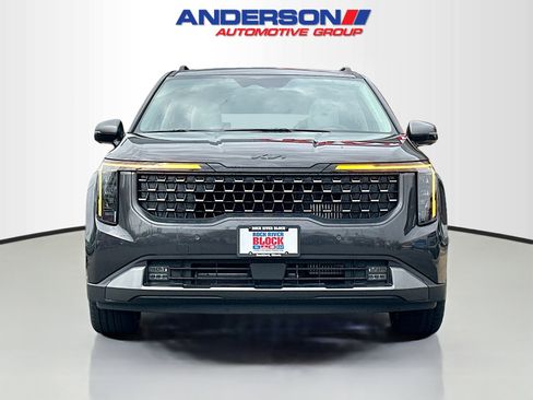 New 2025 Kia Carnival SX image 11