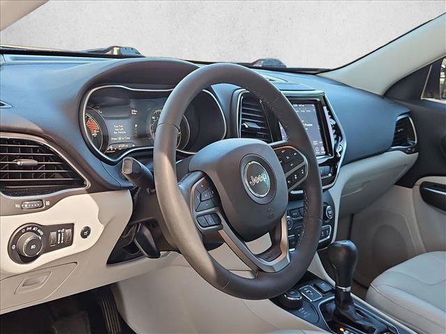 Used 2022 Jeep Cherokee Limited AWD/4WD image 9
