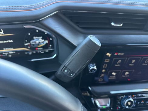 Used 2024 GMC Sierra 3500 AT4 w/ AT4 Premium Plus Package image 19