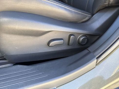 Used 2022 Subaru Outback Limited w/ Popular Package #2 image 19