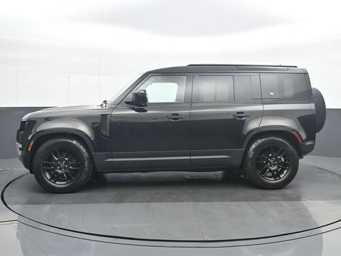 Used 2024 Land Rover Defender 110 S AWD/4WD image 3