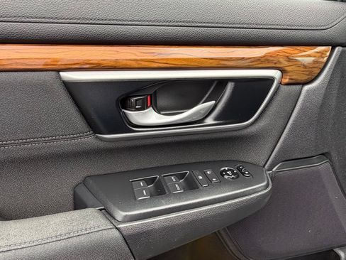 Used 2022 Honda CR-V EX image 9