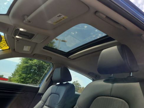 Certified 2023 Honda Civic Touring image 25