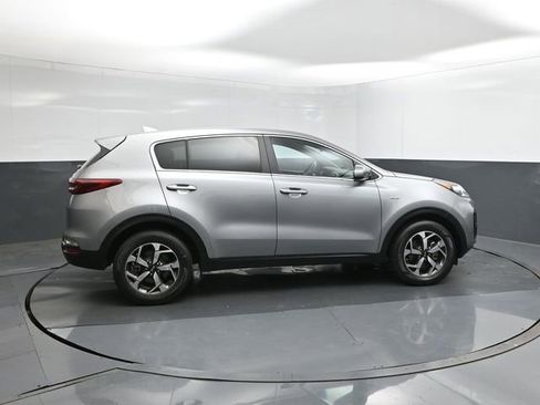 Used 2021 Kia Sportage LX image 11