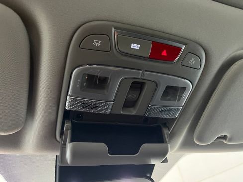Used 2025 Kia Telluride S FWD image 78