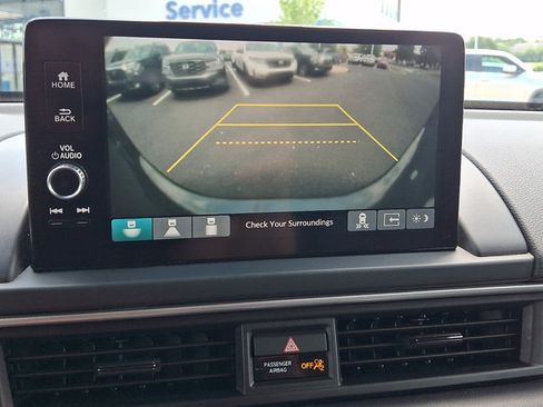 Certified 2023 Honda Pilot Touring image 22