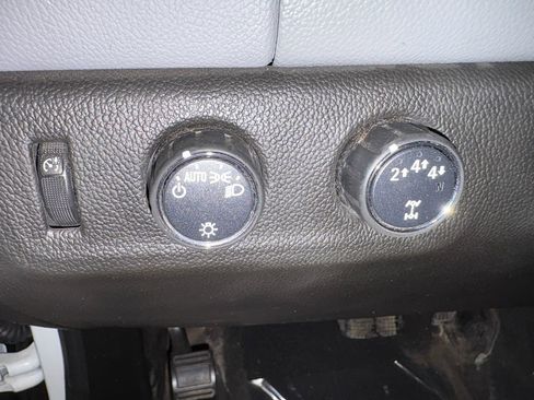 Used 2021 Chevrolet Colorado W/T w/ WT Convenience Package image 12