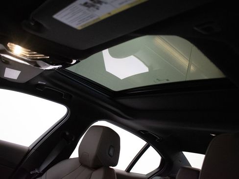 Certified 2026 BMW 530i xDrive w/ Premium Package image 22