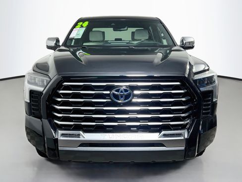 Used 2024 Toyota Tundra Capstone AWD/4WD image 10