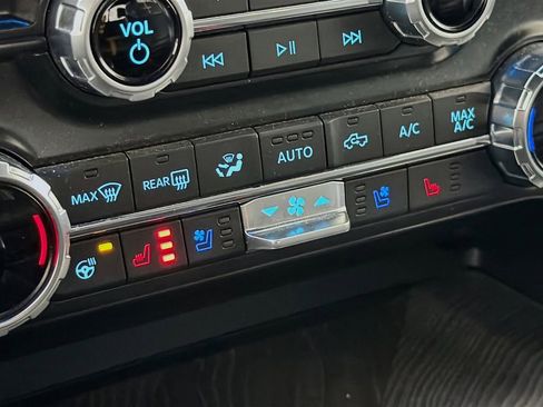 Used 2022 Ford F150 Platinum w/ Equipment Group 701A High image 24