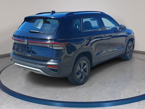 Used 2025 Volkswagen Taos S image 5