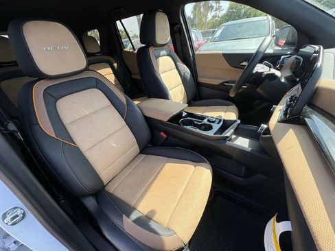 New 2026 Chevrolet Equinox ACTIV w/ Convenience Package III AWD/4WD image 27