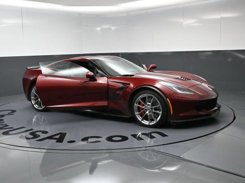 Used 2019 Chevrolet Corvette Grand Sport RWD image 24