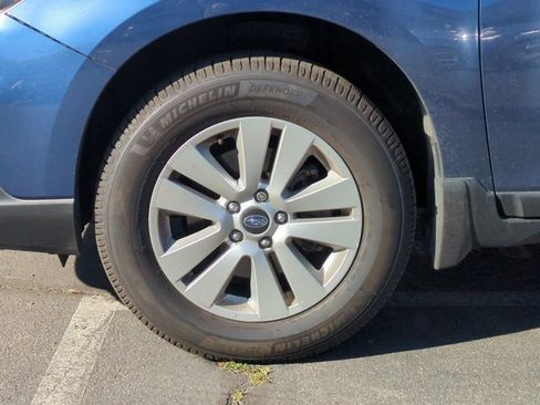 Used 2019 Subaru Outback 2.5i Premium w/ Popular Package #2 image 13