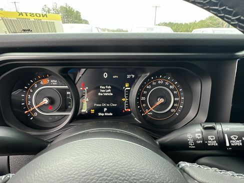 New 2026 Jeep Wrangler Unlimited Rubicon image 24