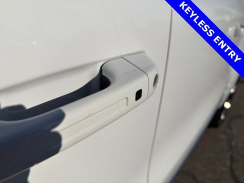 Used 2024 RAM 1500 Limited image 2