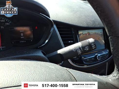 Used 2018 Chevrolet Trax LT w/ LT Convenience Package FWD image 23