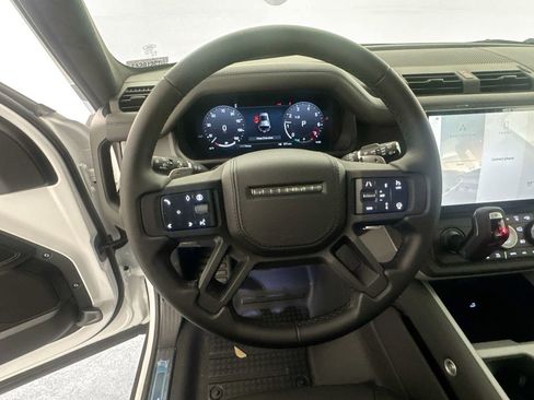 New 2026 Land Rover Defender 110 V8 AWD/4WD image 10