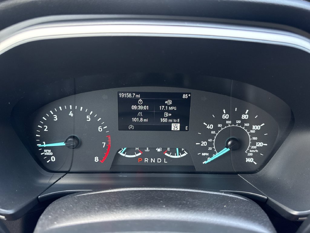 Used 2022 Ford Escape SE w/ SE Sport Appearance Package AWD/4WD image 10
