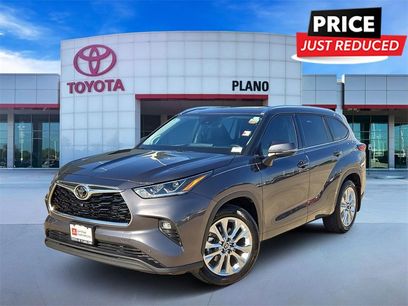 Certified 2022 Toyota Highlander Limited