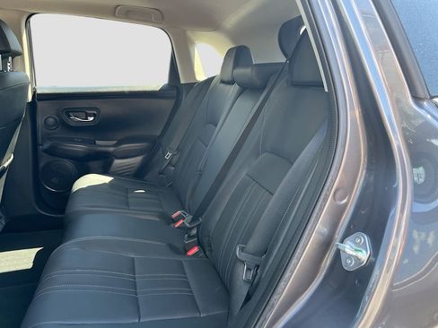 Used 2023 Honda HR-V EX-L image 24