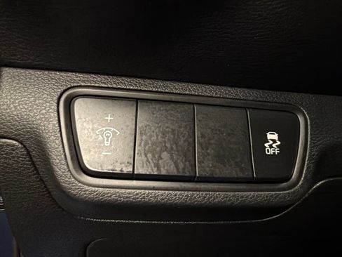 Used 2023 Kia Forte LXS FWD image 17