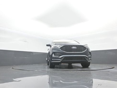 Used 2022 Ford Edge ST-Line image 27