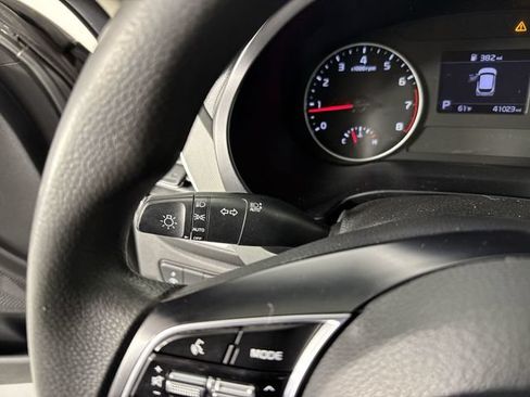 Used 2023 Kia Seltos LX AWD/4WD image 15