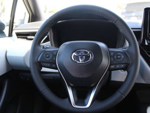 Certified 2026 Toyota Corolla SE FWD image 19