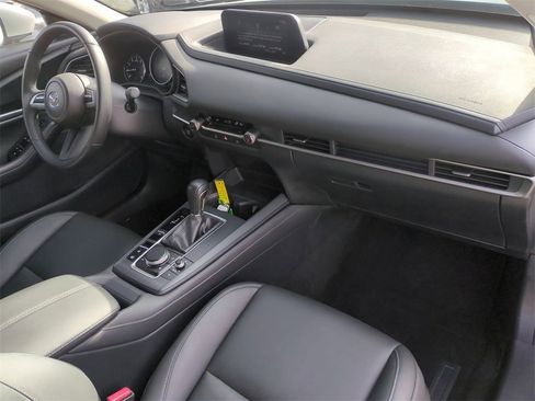 Used 2021 MAZDA CX-30 AWD 2.5 S w/ Select Package image 29
