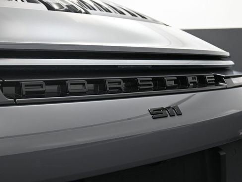 New 2026 Porsche 911 Carrera image 15