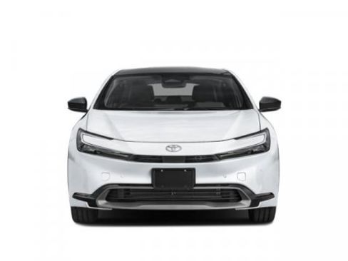 Used 2025 Toyota Prius XLE image 4