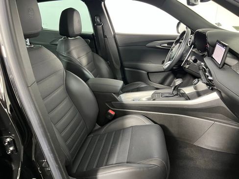 Used 2024 Alfa Romeo Tonale Veloce image 34