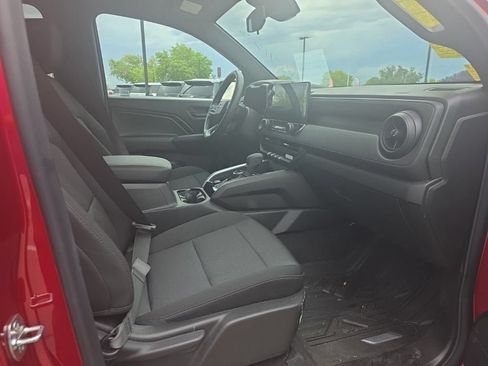 Used 2026 Chevrolet Colorado Trail Boss w/ LPO, Skid Plate Package AWD/4WD image 24