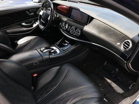 Used 2015 Mercedes-Benz S 65 AMG Sedan image 19