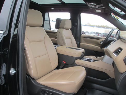 Used 2021 Chevrolet Tahoe Premier image 24