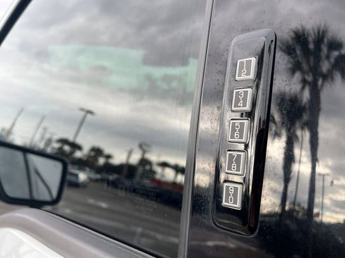 Used 2023 Ford F150 Raptor image 12