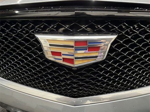 Certified 2024 Cadillac XT6 Sport w/ Technology Package image 32