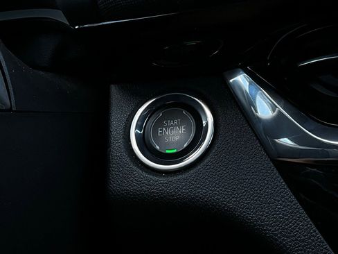 Used 2025 Buick Envista Sport Touring image 27