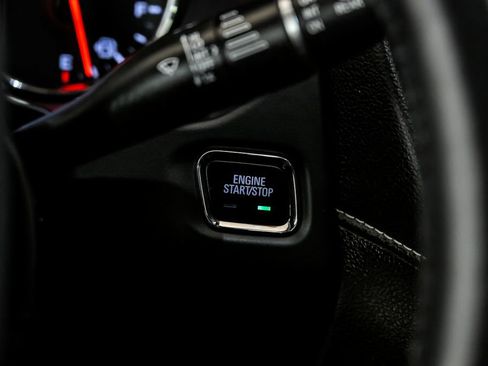 Used 2022 GMC Acadia Denali w/ Denali Technology Package AWD/4WD image 21