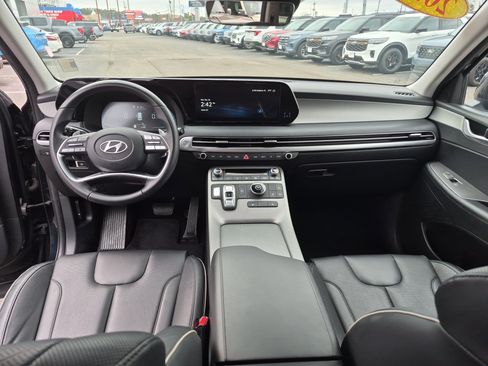 Used 2023 Hyundai Palisade SEL image 19