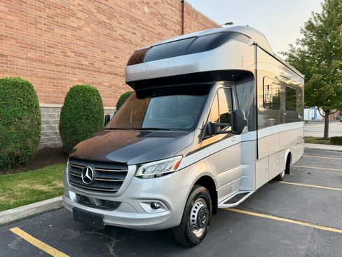 Used 2019 Mercedes-Benz Sprinter 170 image 37