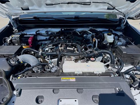 Used 2024 Toyota Tacoma SR5 RWD image 26