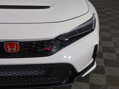 Used 2026 Honda Civic Type R image 14