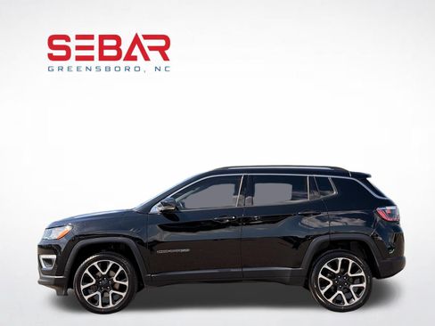 Used 2018 Jeep Compass Limited w/ Navigation Group AWD/4WD image 10