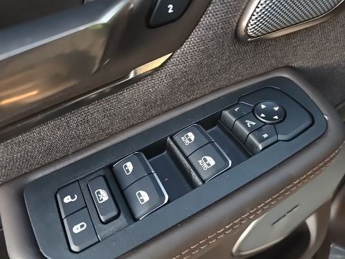 New 2026 RAM 1500 Limited w/ Trailer Tow Group image 21